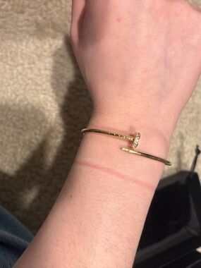 Gold bracelet